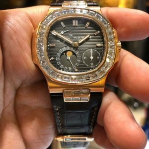 Patek Philippe Nautilus 32mm Diamond Bezel Rose Gold Purple Wave Dial 7010R-013