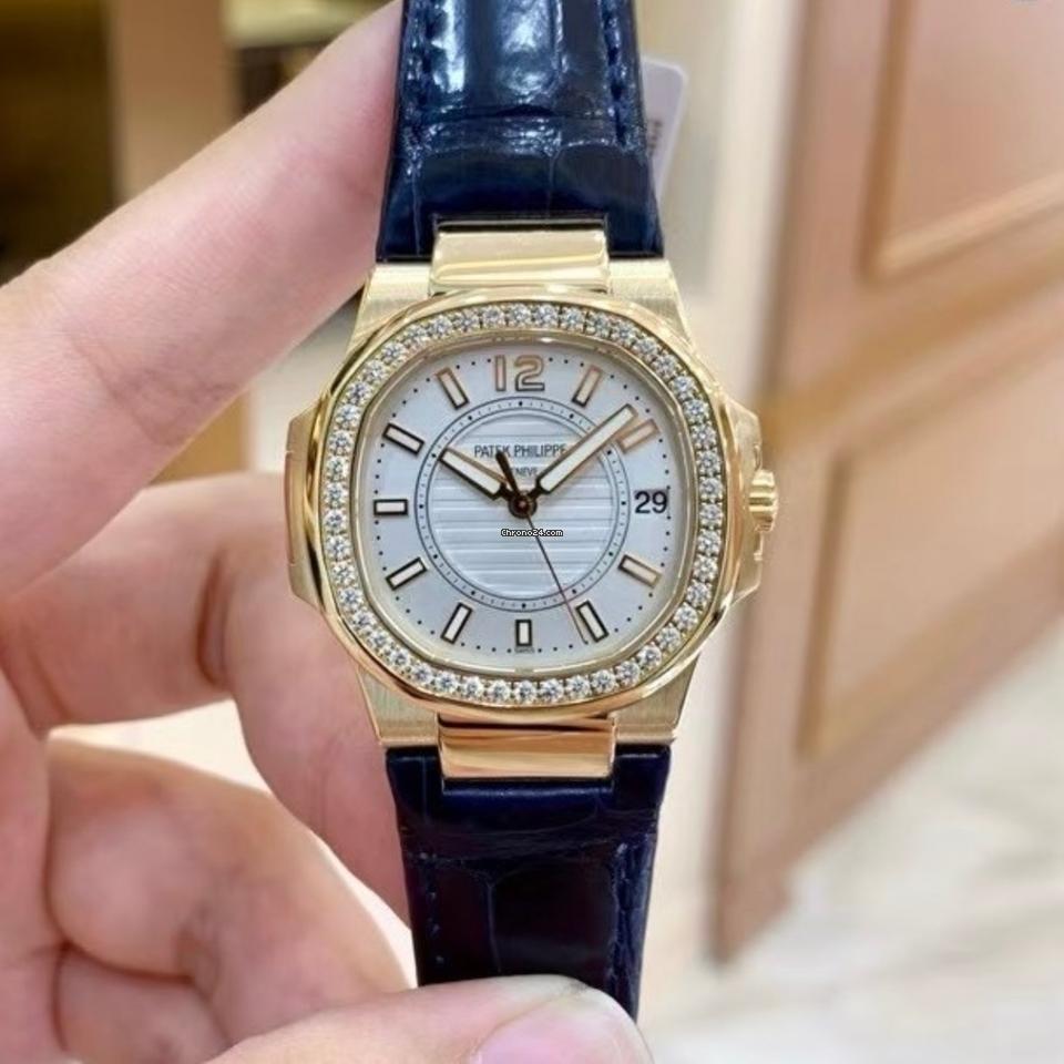 Patek Philippe Nautilus 7010R-001